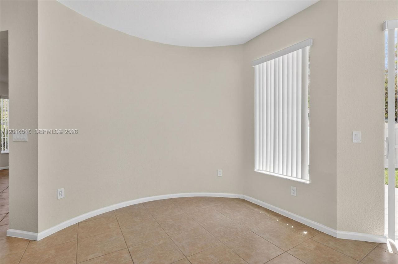 16398 SW 27th St, Miramar, FL 33027 Photo