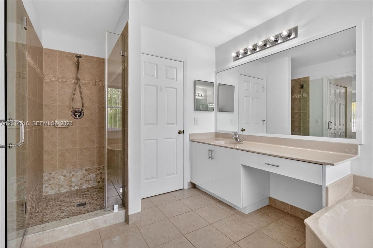 16398 SW 27th St, Miramar, FL 33027 Photo