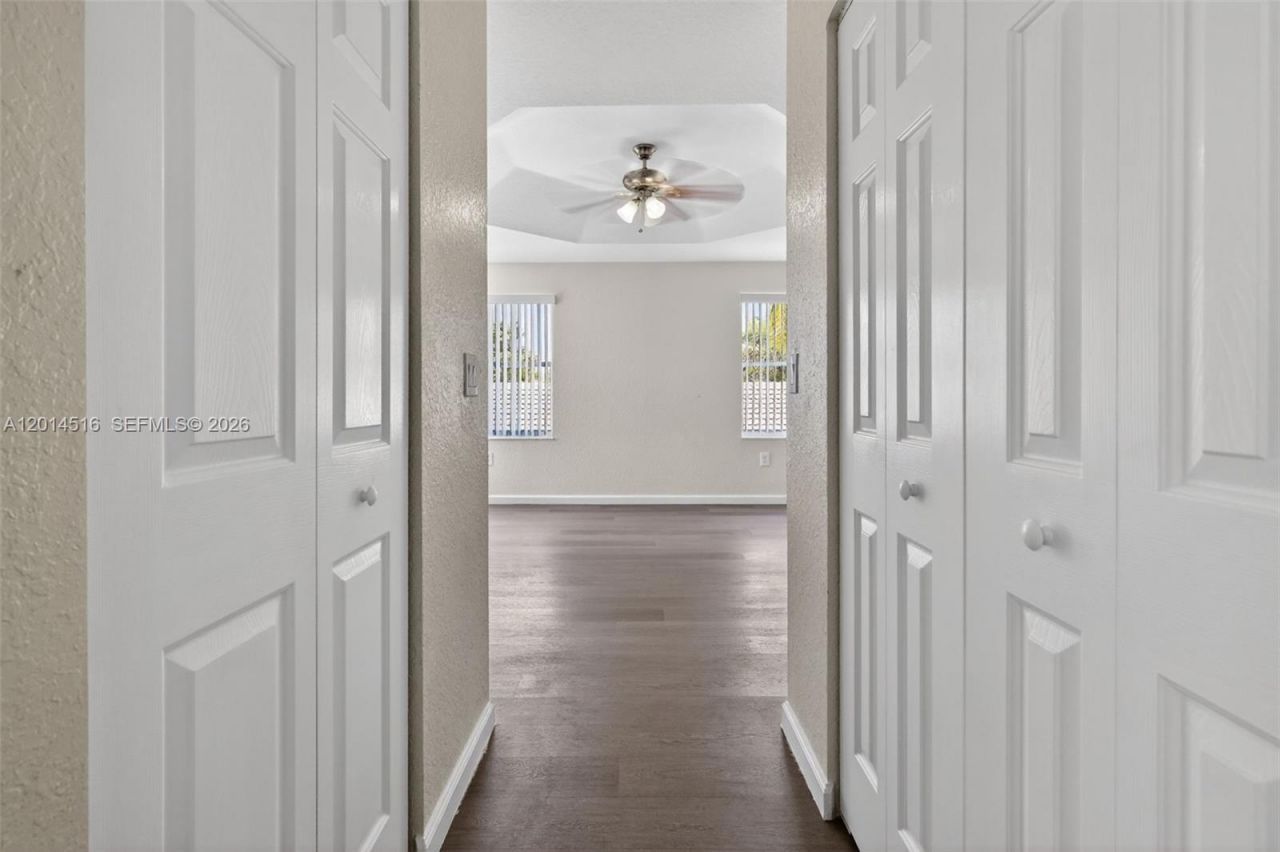 16398 SW 27th St, Miramar, FL 33027 Photo