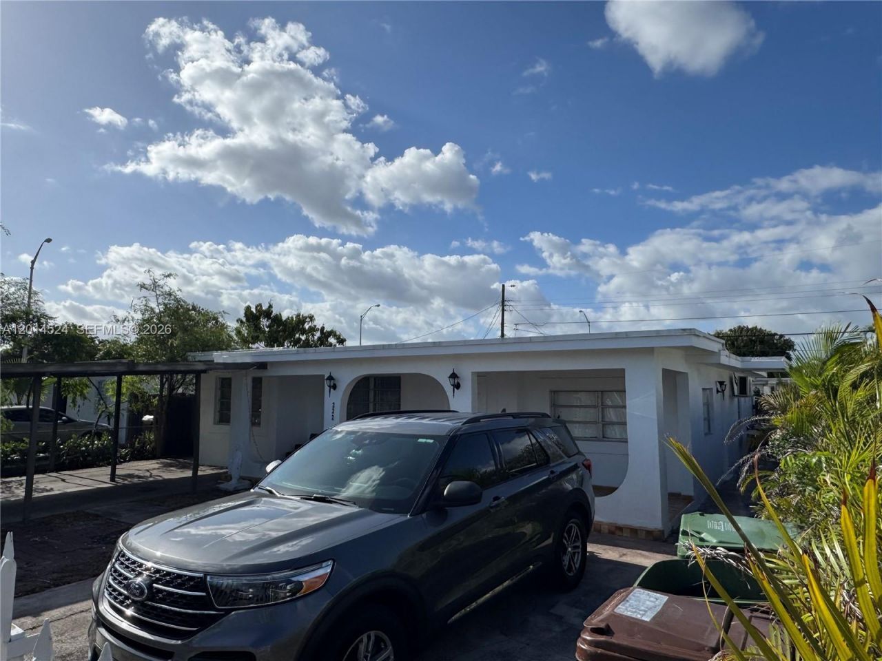 222 W 37th St , Hialeah, FL 33012 Photo