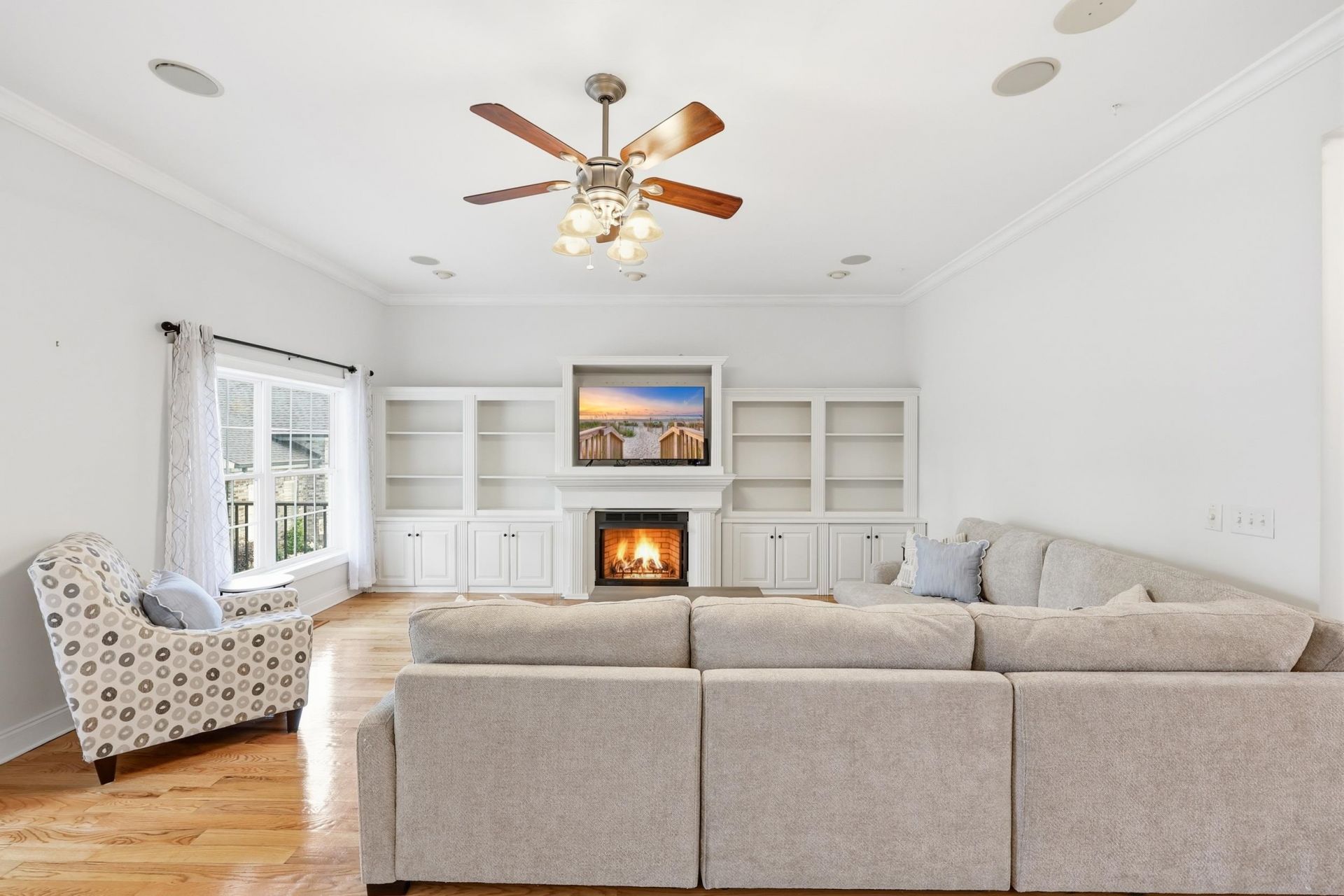 2255 Big Landing Dr. Photo 11