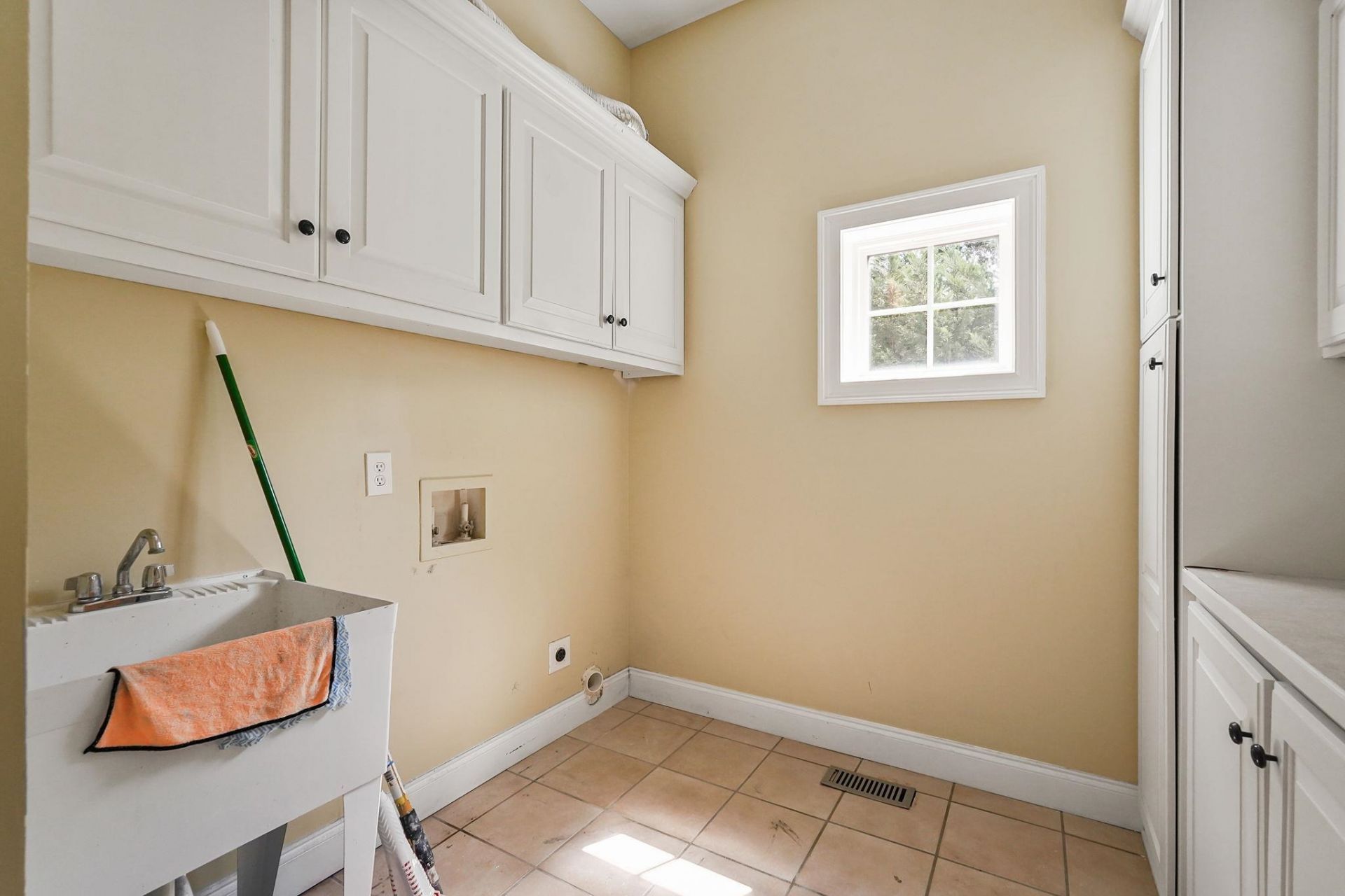2255 Big Landing Dr. Photo 31