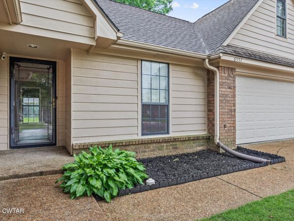 6557 W Grove Drive , Bartlett, TN 38135