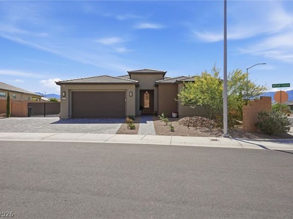 696 Vertical Canyon , Mesquite, NV 89034
