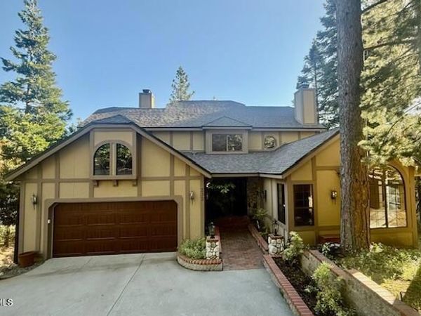 232 N Fairway Drive N, Lake Arrowhead, CA 92352