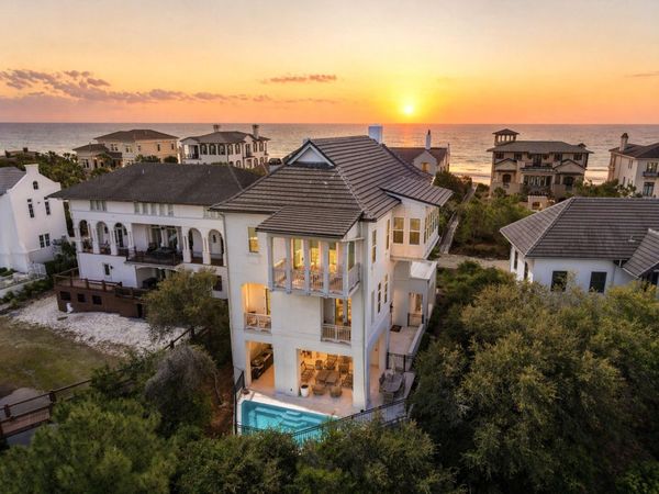 68 Stallworth Blvd, Santa Rosa Beach, FL 32459