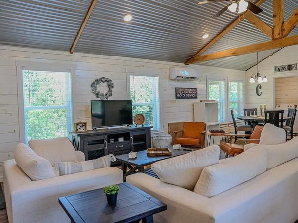 180 Wooded Crest, Palo Pinto, TX 76484