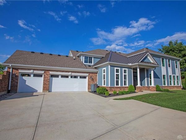 9470 Banyan Court, Centerville, OH 45458