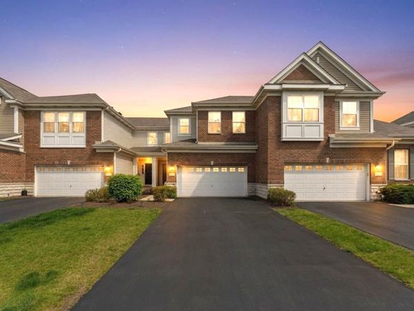 2715 Blakely Lane , Naperville, IL 60540