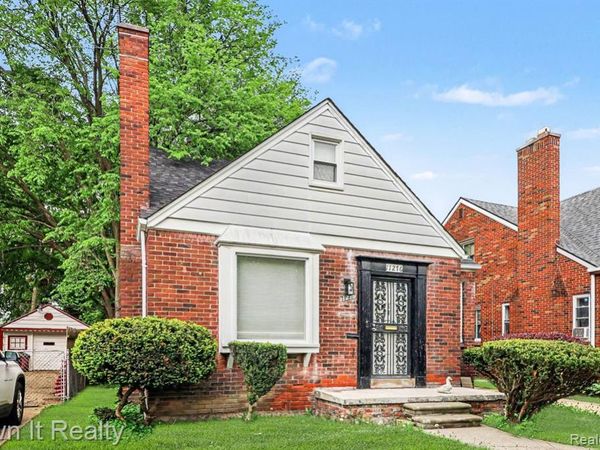 11276 Somerset Avenue, Detroit, MI 48224