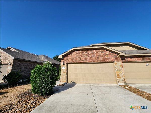 1221 Old FM 306 , New Braunfels, TX 78130