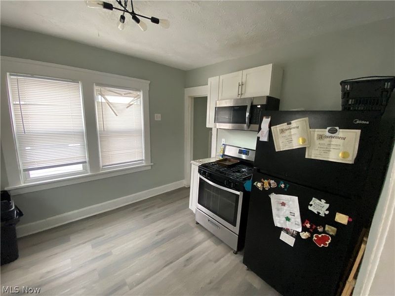 3057 W 115th Street, Cleveland, OH 44111 Photo 2