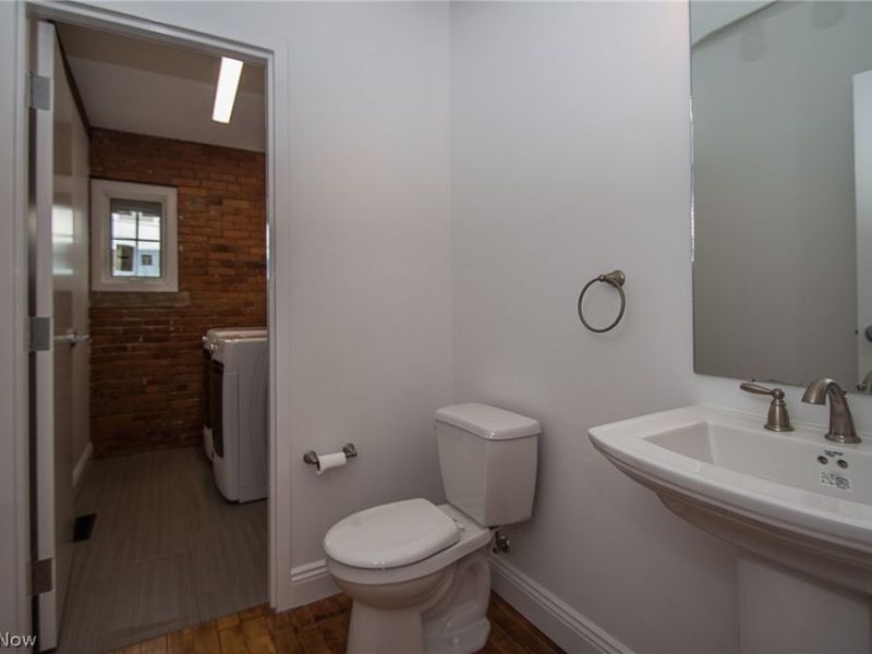 3002 Franklin Boulevard , Unit 3, Cleveland, OH 44113 Photo 10