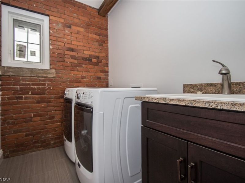 3002 Franklin Boulevard , Unit 3, Cleveland, OH 44113 Photo 9