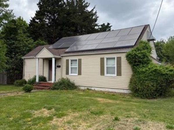 827 E DIVISION STREET, DOVER, DE 19901
