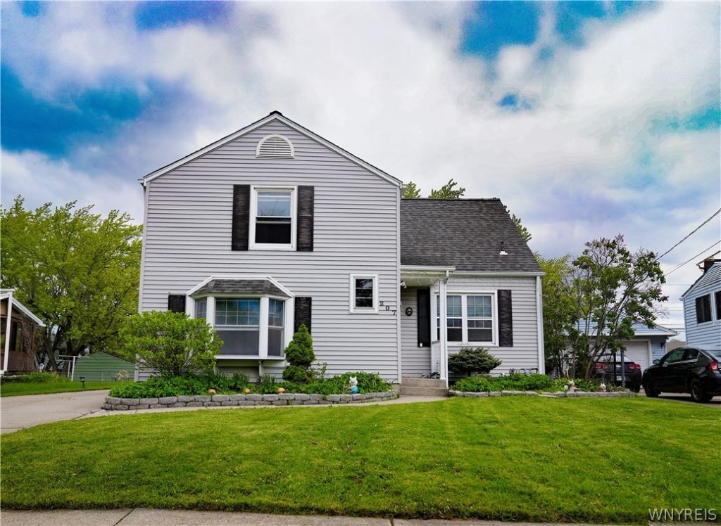 207 Springfield Avenue, Tonawanda, NY 14150 Main Photo
