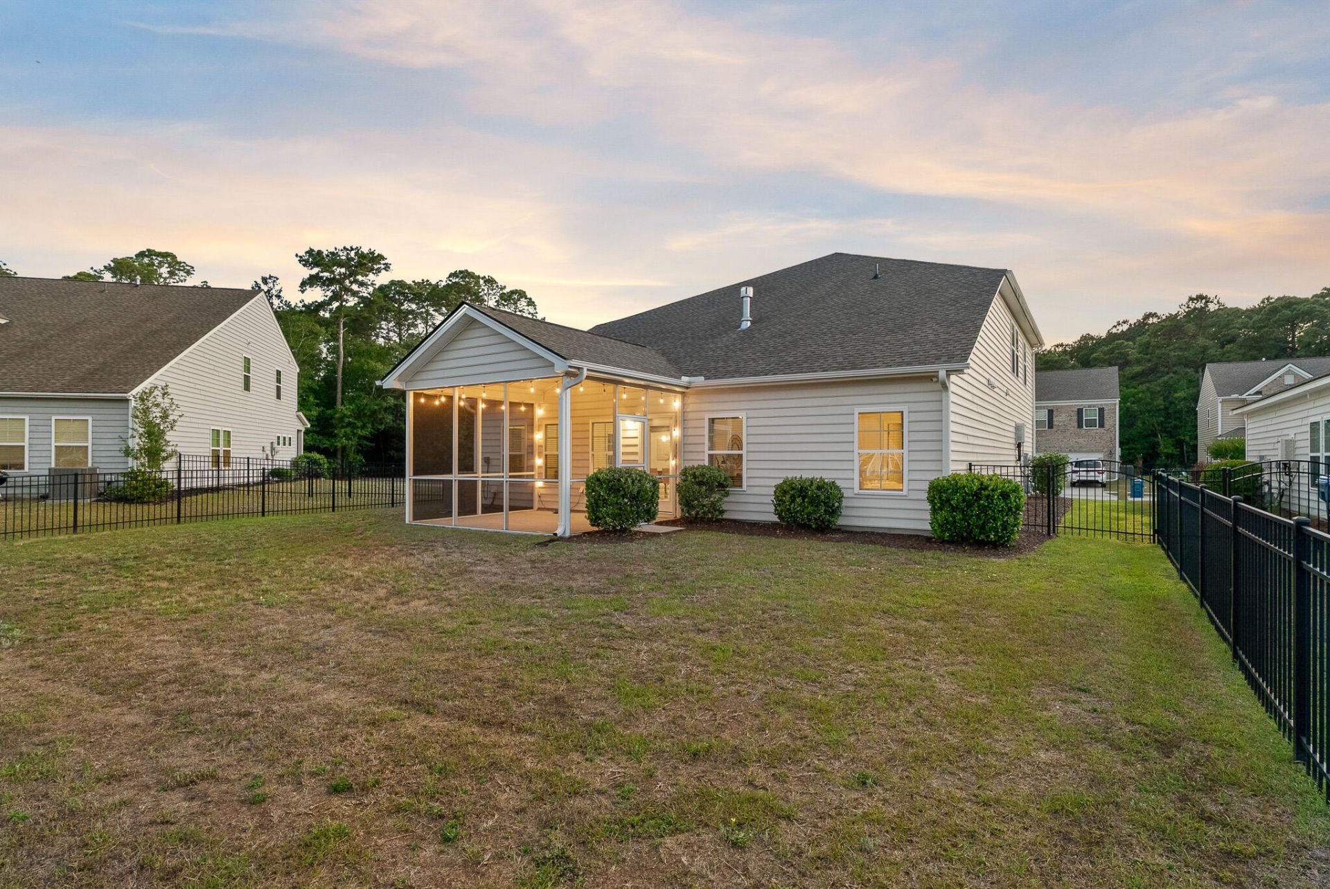 5060 Catfish Loop Photo 14