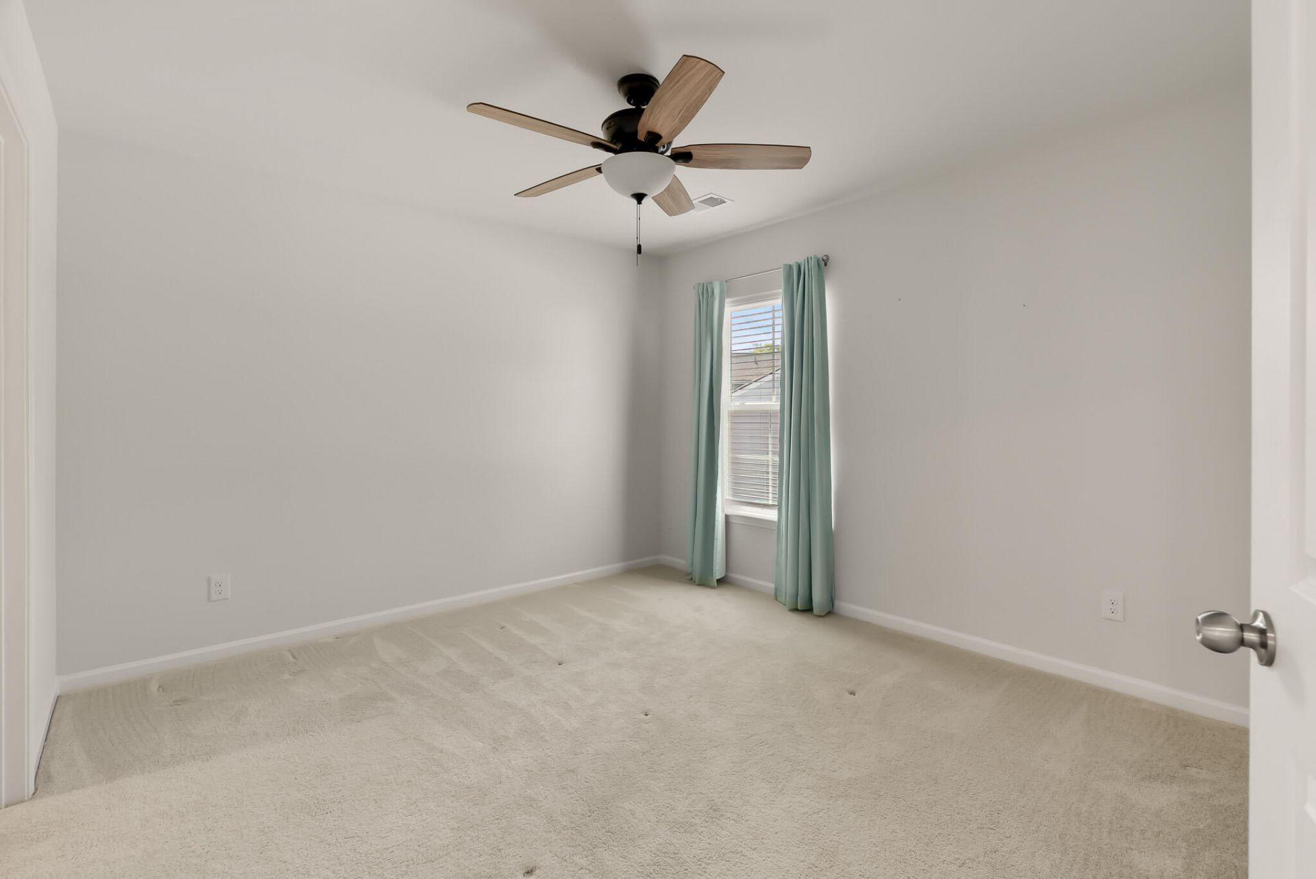 5060 Catfish Loop Photo 43