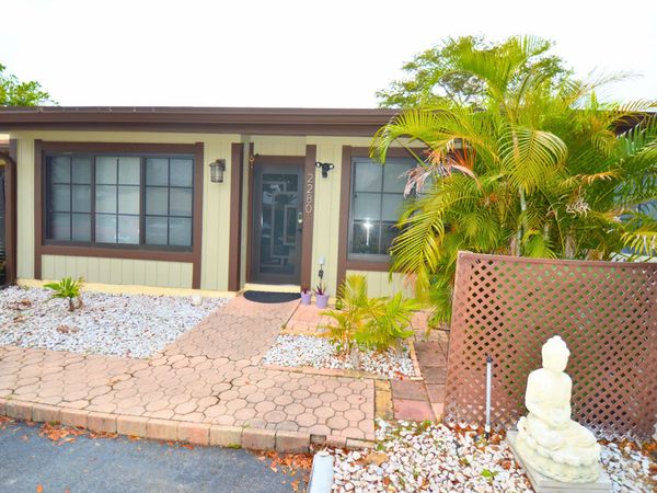 2280 Poinsetta Court, Pembroke Pines, FL 33026