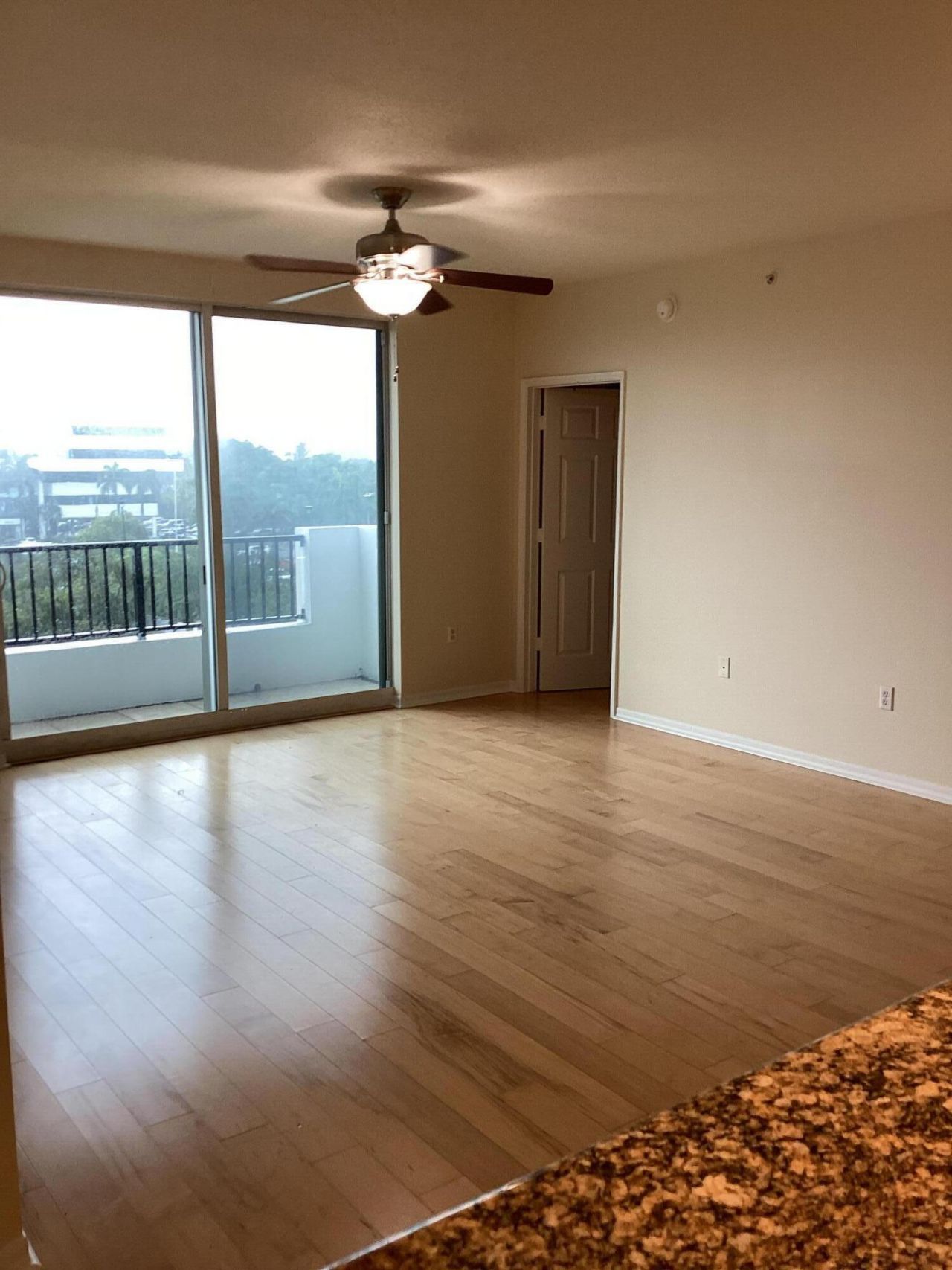 2421 NE 65th Street, Unit 506, Fort Lauderdale, FL 33308 Photo