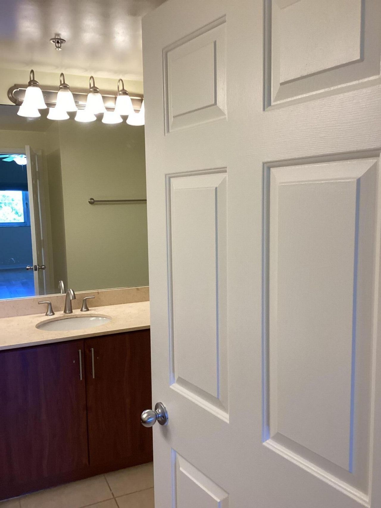 2421 NE 65th Street, Unit 506, Fort Lauderdale, FL 33308 Photo