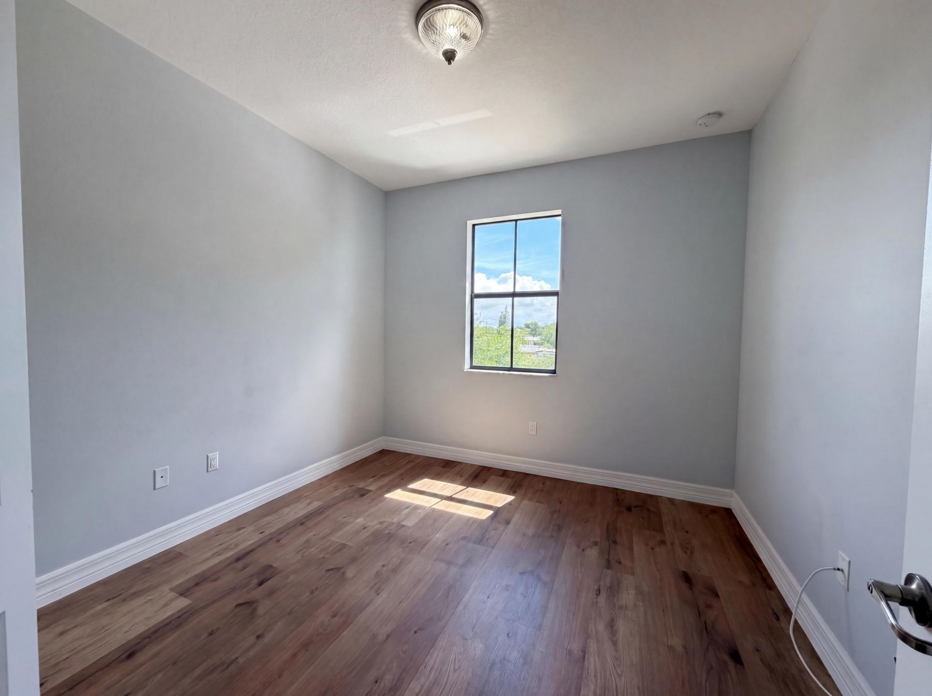 5213 NW 50th Terrace, Tamarac, FL 33319 Photo