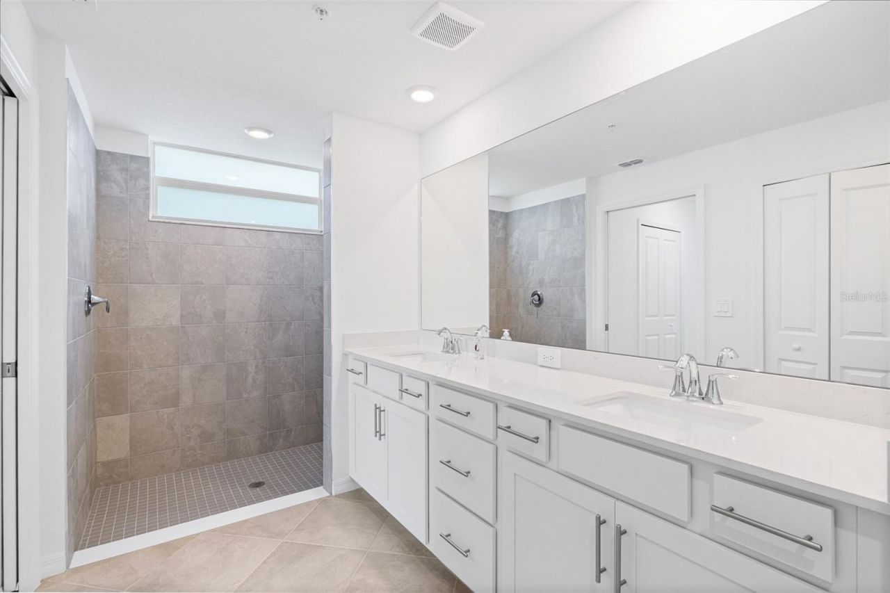 19007 Scallop Loop , Unit 108, Lakewood Ranch, FL 34202 Photo
