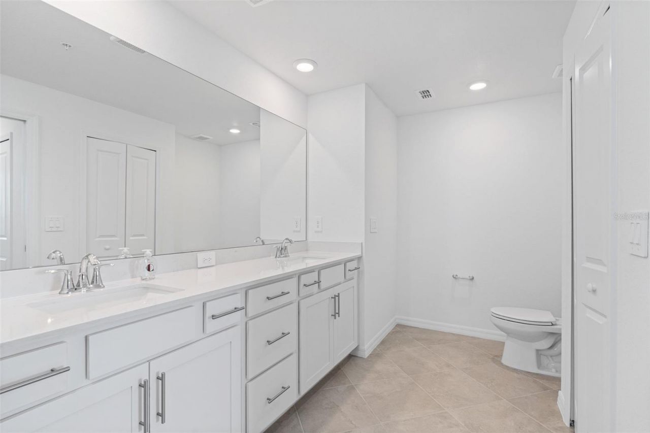 19007 Scallop Loop , Unit 108, Lakewood Ranch, FL 34202 Photo