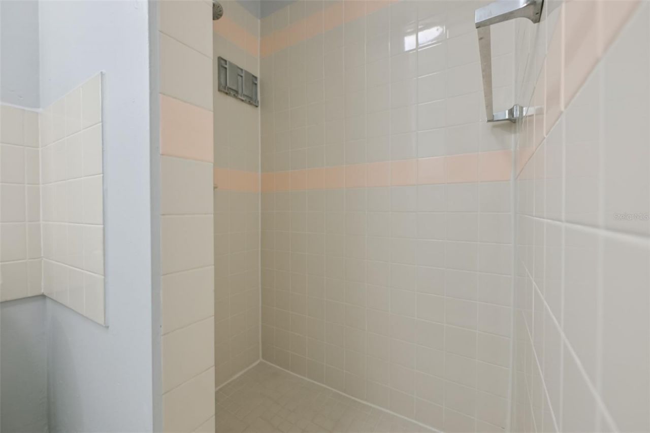1956 Mcmullen Road, Unit 2, Largo, FL 33771 Photo