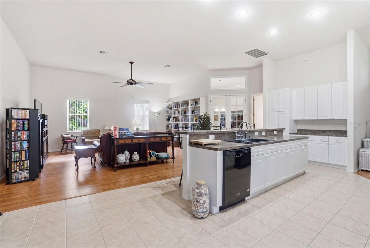 3425 NW 19th Terrace , Cape Coral, FL 33993 Photo