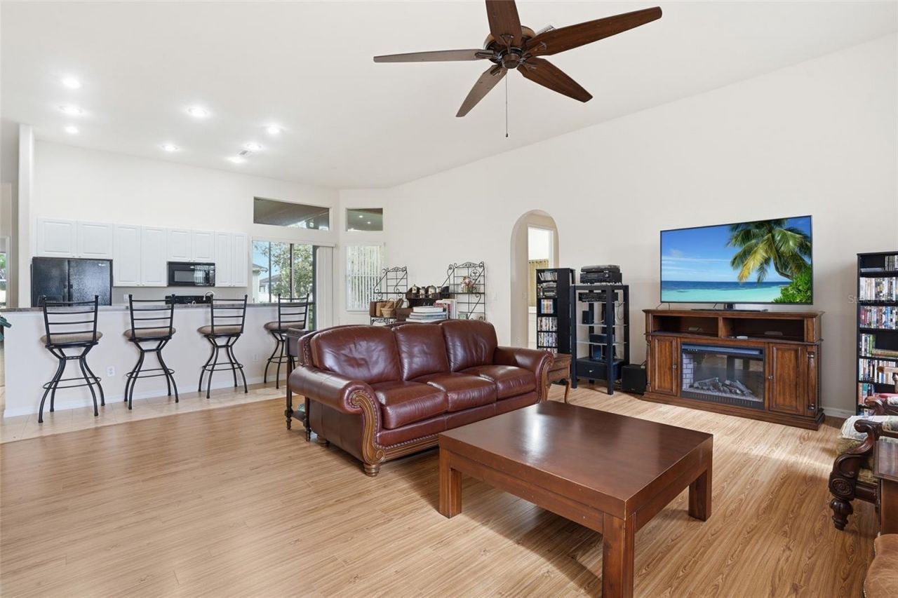 3425 NW 19th Terrace , Cape Coral, FL 33993 Photo