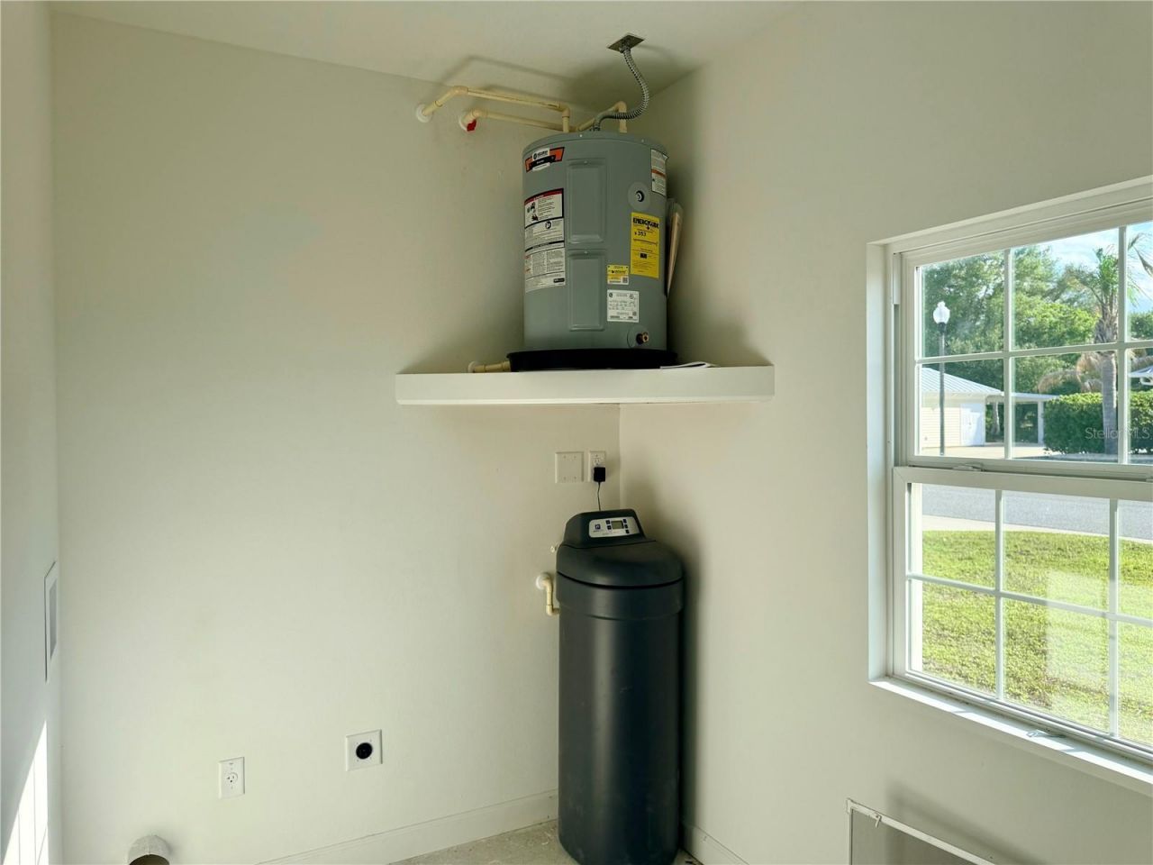 9381 SE 47th Way , Webster, FL 33597 Photo