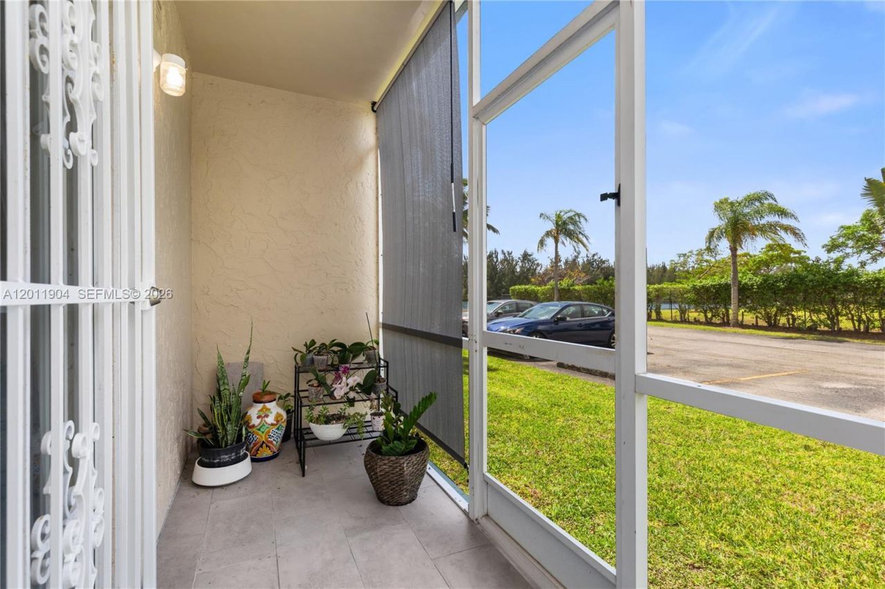21133 SW 85th Ave, Unit 103, Cutler Bay, FL 33189 Photo