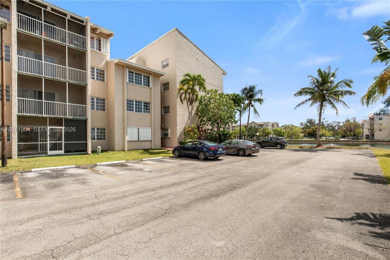 21133 SW 85th Ave, Unit 103, Cutler Bay, FL 33189 Photo