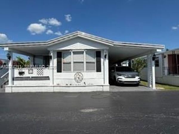 114 Lone Pine Drive , Hallandale Beach, FL 33009