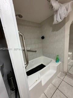 114 Lone Pine Drive , Hallandale Beach, FL 33009 Photo