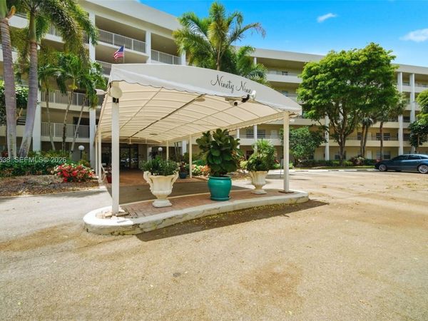 821 Cypress Blvd , Unit 307, Pompano Beach, FL 33069