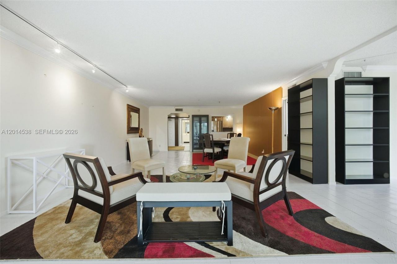 821 Cypress Blvd , Unit 307, Pompano Beach, FL 33069 Photo