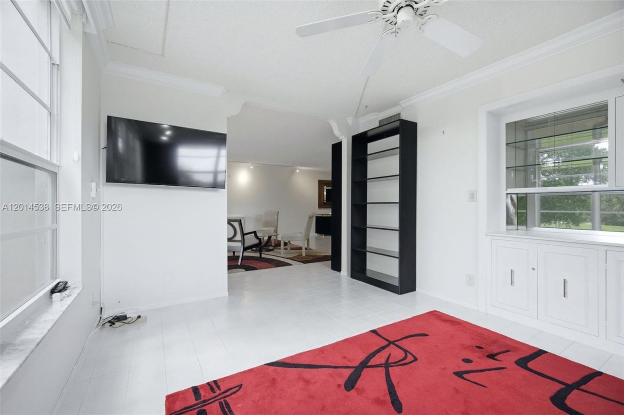 821 Cypress Blvd , Unit 307, Pompano Beach, FL 33069 Photo