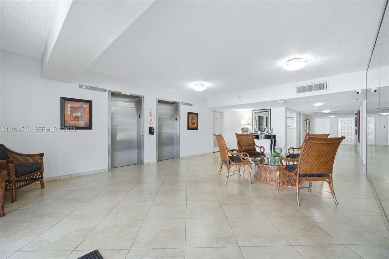 821 Cypress Blvd , Unit 307, Pompano Beach, FL 33069 Photo