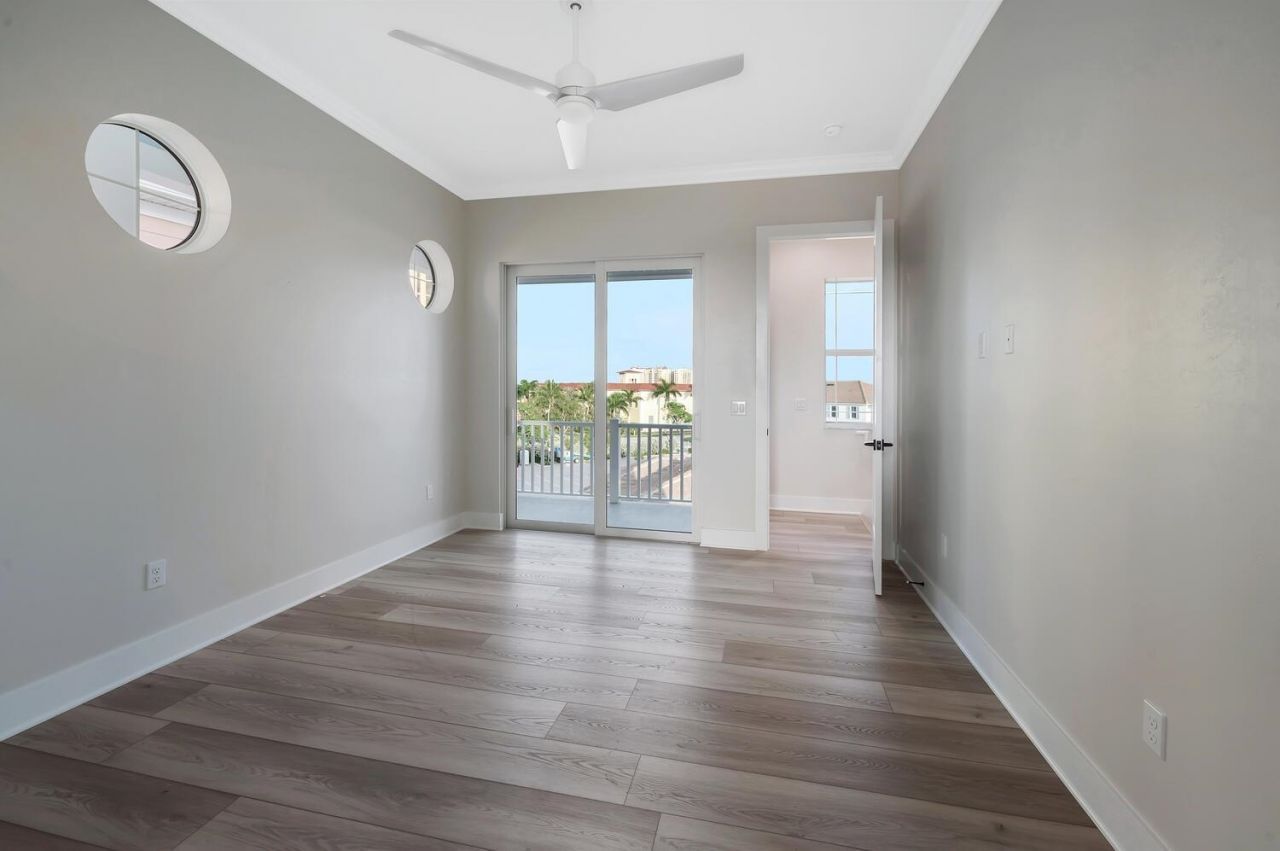 5870 Shell Cove Dr, Cape Coral, FL 33914 Photo