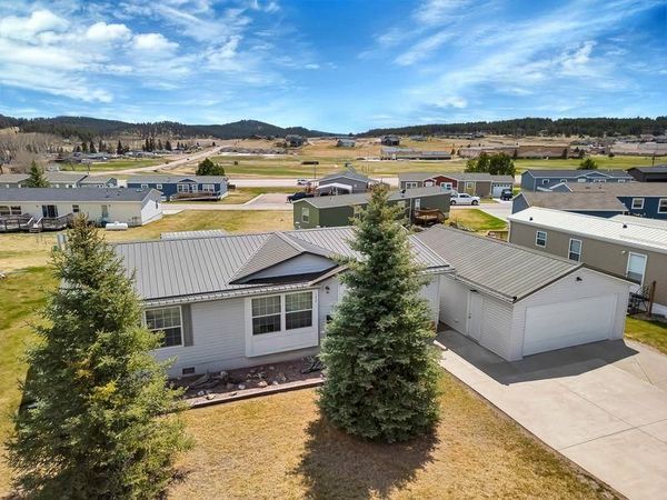 152 Shooting Star Lane, Custer, SD 57730
