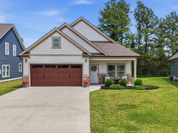 43 Country Cove Drive, Rossville, GA 30741