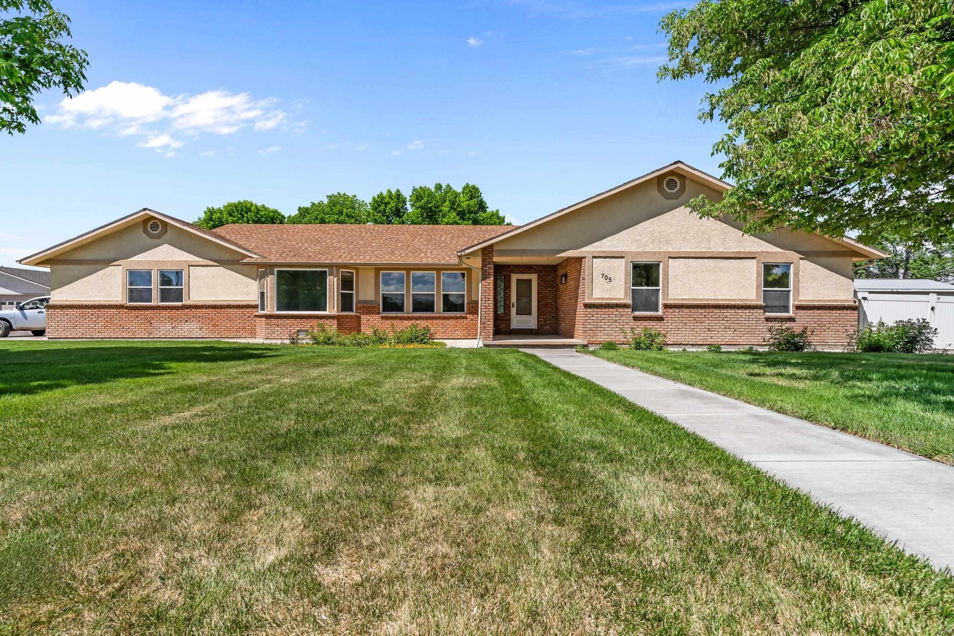 705 24 3/4 Road, Grand Junction, CO 81505 Main Photo