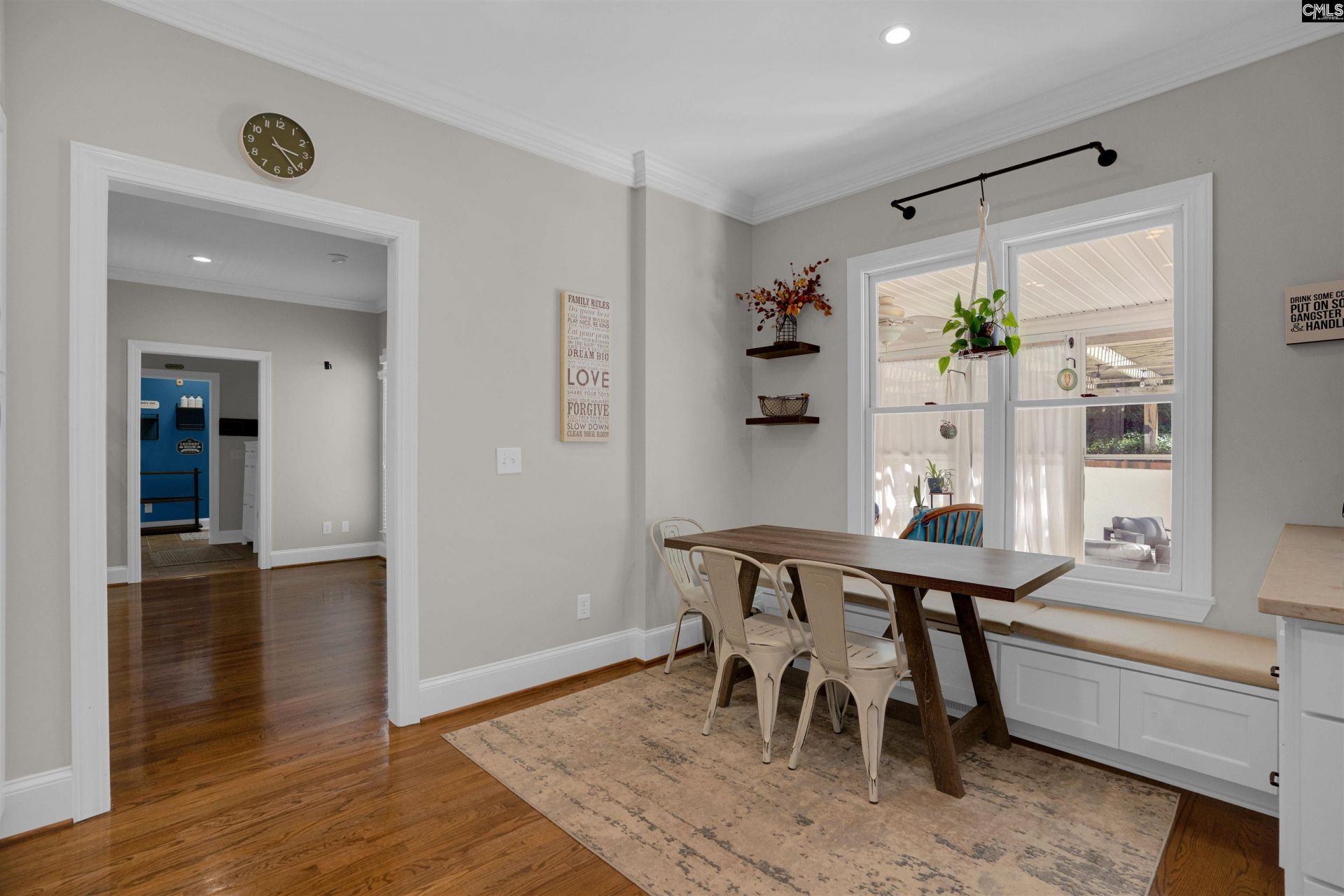 305 Barberry Drive  Photo 13