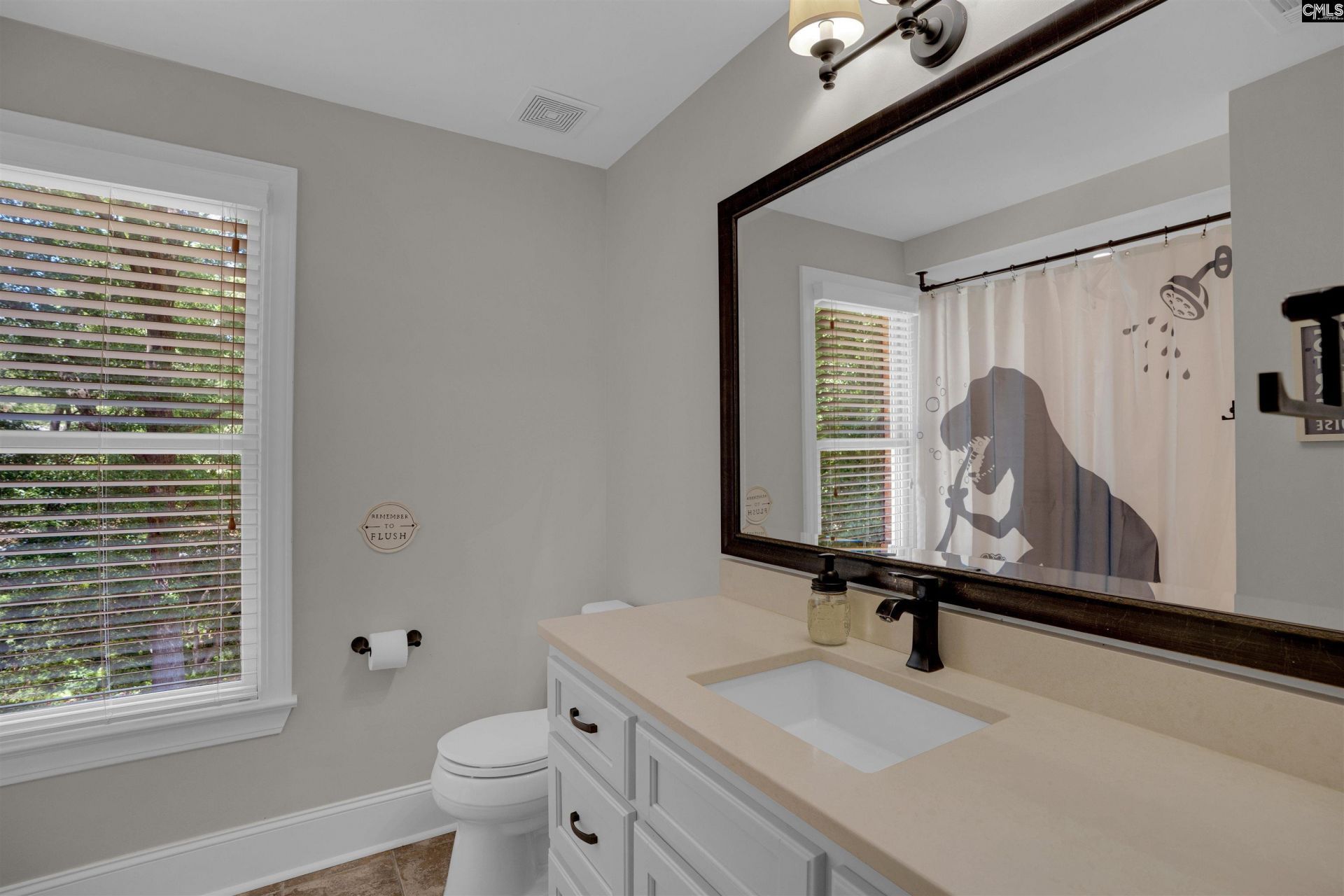 305 Barberry Drive  Photo 23