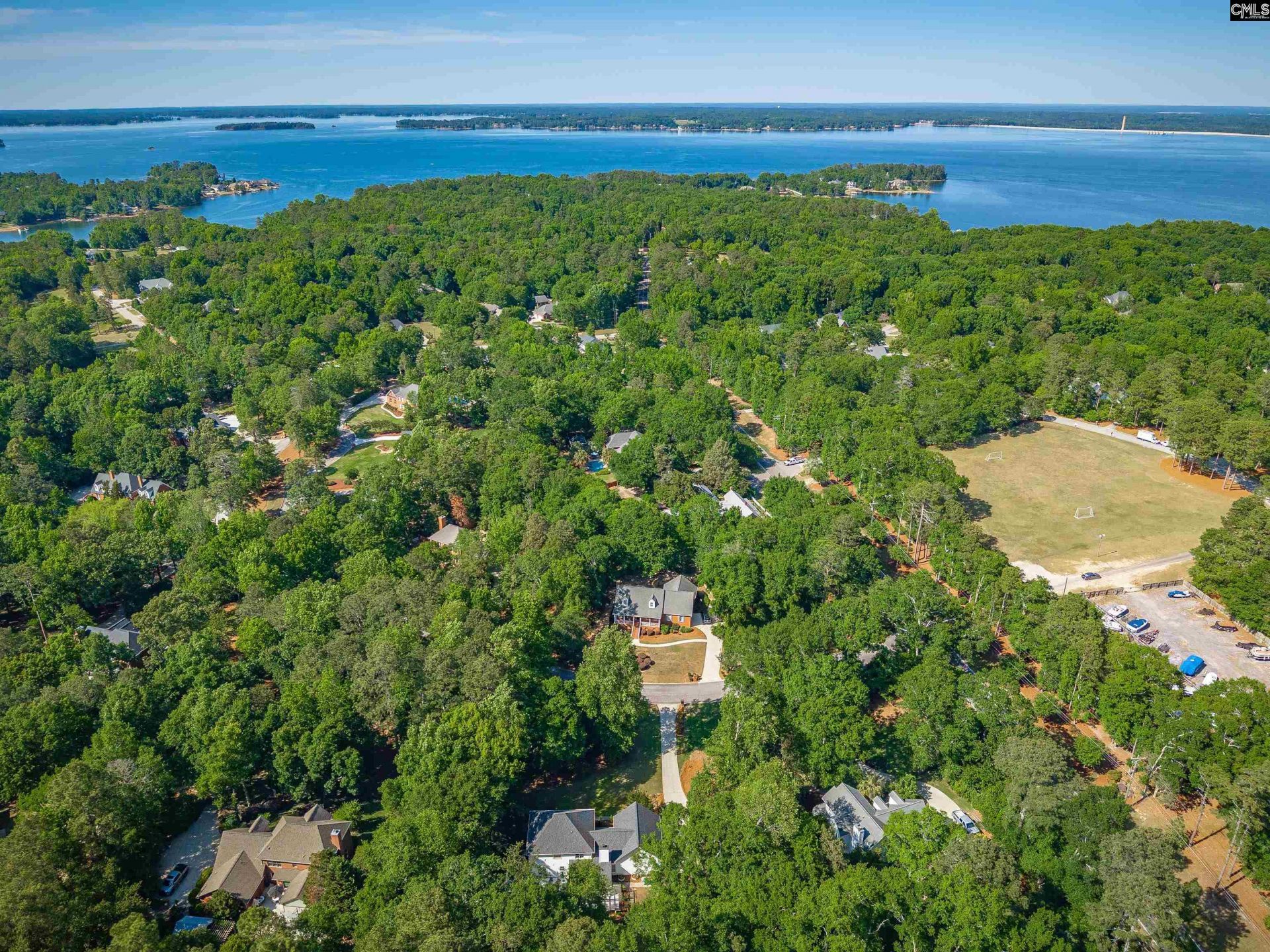 305 Barberry Drive  Photo 53