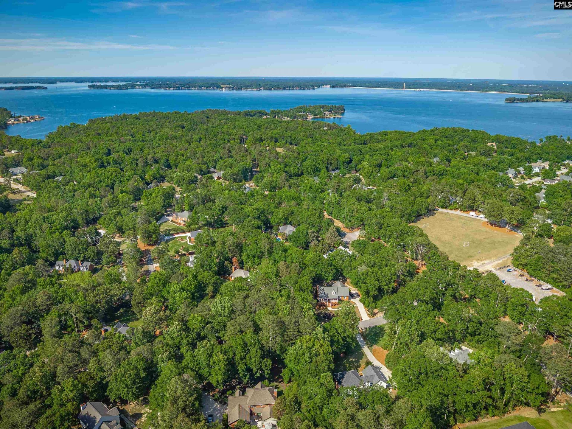 305 Barberry Drive  Photo 59
