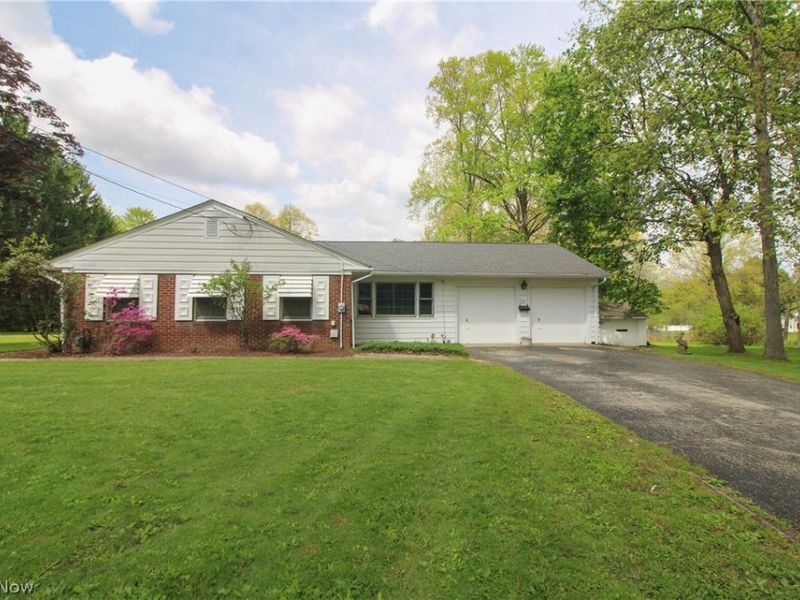 804 Crestview Drive, Boardman, OH 44512 Photo 1