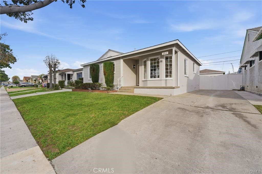 2917 Del Amo, Lakewood, CA 90712 Main Photo